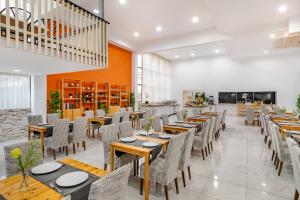 Restavracija oz. druge možnosti za prehrano v nastanitvi Hotel Split Inn by President