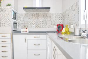 Kuchnia lub aneks kuchenny w obiekcie Chalet Puente Tabla