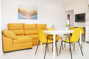 Telewizja i/lub zestaw kina domowego w obiekcie Chalet Puente Tabla
