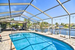 Gallery image of Coral Shores Waterfront Oasis with Private Dock! in Bradenton