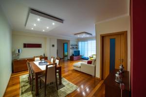 Gallery image of Cozy and Bright Apartment in Machico