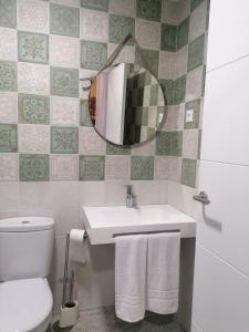 Een badkamer bij Hostal Restaurante Casa Isabel