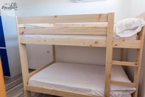 Postel nebo postele na pokoji v ubytování Albergue Multiaventura Active Andalucia