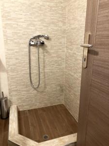 Xenia_Apartments A6 tesisinde bir banyo