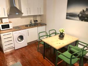 A kitchen or kitchenette at Amazing Studio Torremolinos