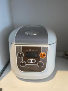 札幌ようこそ札幌へ! 大通公園まで地下鉄10分 定員6名 fireTV完備 1階はセコマ的相册照片