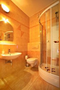 Kúpeľňa v ubytovaní Sea view Apartment Studio for 2-3 people - close to commodities + 9 fotografií