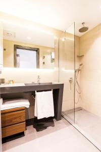 Koupelna v ubytování Zeniva Hotel
