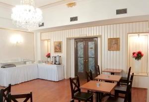 Restaurace v ubytování Hotel Dejmalik