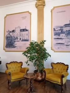 Posezení v ubytování Hotel Dejmalik