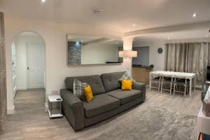 Posezení v ubytování *STUNNING & SPACIOUS* 3 Bed House, 5min from Oban