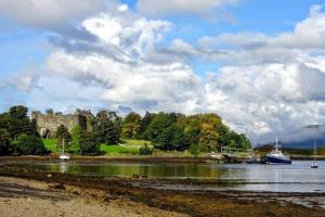 Gallery image of *STUNNING & SPACIOUS* 3 Bed House, 5min from Oban in Connel