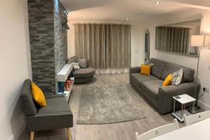Posezení v ubytování *STUNNING & SPACIOUS* 3 Bed House, 5min from Oban