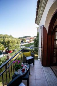 A balcony or terrace at Appartamento San Teodoro centro