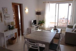 Część wypoczynkowa w obiekcie Apartamento completo max. 6 huéspedes