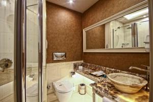 A bathroom at Fuat Pasa Yalisi - Special Category Bosphorus
