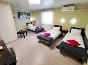 Postel nebo postele na pokoji v ubytování Aisa Guesthouse