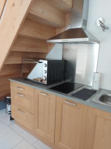 Kuchyň nebo kuchyňský kout v ubytování Chez sylvie