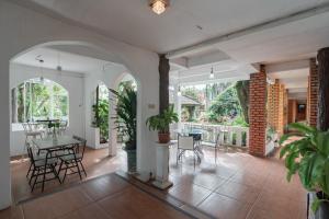 Fotografie z fotogalerie ubytování Lembur Kiwari Setra Duta Mitra RedDoorz v destinaci Bandung