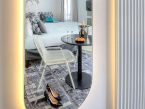 Llit o llits en una habitació de Ibis Styles Nice Centre Gare