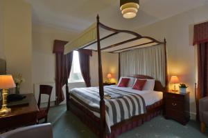 Säng eller sängar i ett rum på Taunton Town House