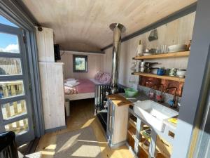 Hidden Hut Secluded Shepherds Hut Titagel