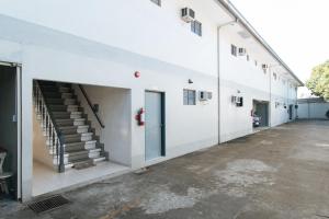 Fotografie z fotogalerie ubytování RedDoorz near SM Calamba v destinaci Laguna