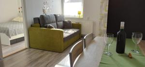Posezení v ubytování La Siesta Bogács Apartman