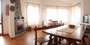 Μια τηλεόραση ή/και κέντρο ψυχαγωγίας στο Villa Bados 6 - Klodge