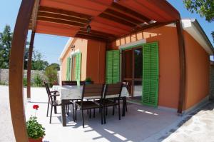 Balkon lub taras w obiekcie House Elvis, Sveti Kirin