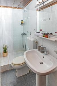 Ванна кімната в Villa Evridiki by Pelion Esties