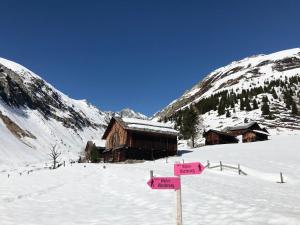 Tgèsa Felici iarna