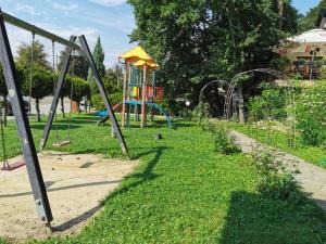Detský kútik v ubytovaní Hotel i Restauracja Pod Skałą Jasło
