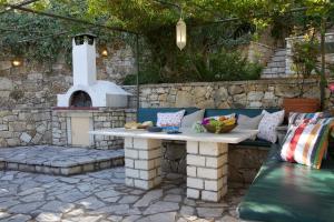 Gallery image of Bougainvillea in Gaios +31 photos