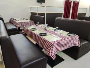 Fortune Village Hotel的休息区