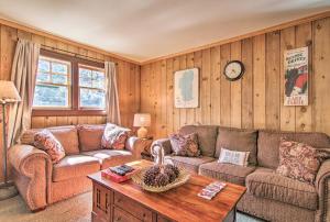 Gallery image of Inviting Lake Tahoe Escape with Yard and Fireplace! in Tahoma