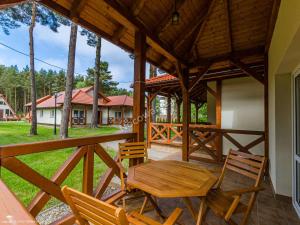 Κήπος έξω από το Ośrodek Wypoczynkowy Bungalowy +15 φωτογραφίες