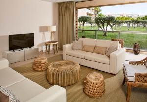Χώρος καθιστικού στο Salgados T3 - Vista Piscina