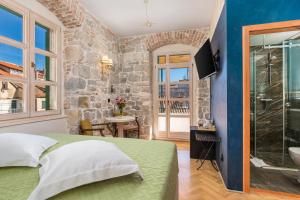 Gallery image of Captain's Guest House in Split