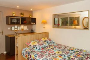 Photo de la galerie de l'établissement L'Annexe du Tilleul, à Septeuil