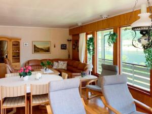 Posedenie v ubytovaní Holiday home Austefjorden