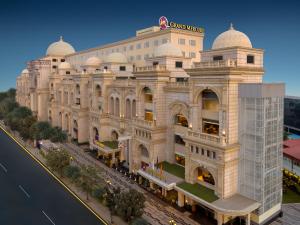 - une vue aérienne sur le grand hôtel singapourien dans l'établissement Grand Mercure Bengaluru at Gopalan Mall - An Accor Brand, à Bangalore