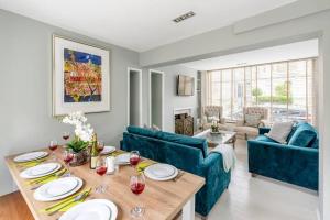 Gallery image of Lovely 4 Bedroom townhouse in Bath