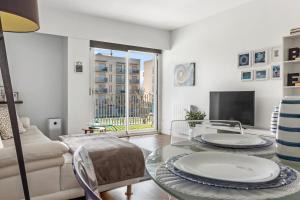 Fotografia z galérie ubytovania LOVELY NEW APARTMENT 5 Min WALK TRAIN STATION 7 Min TO CALAFELL BEACH v destinácii Calafell