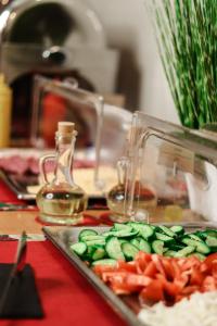 Jídlo v hotelu nebo okolí