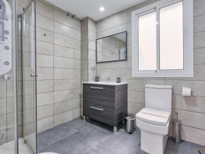 Łazienka w obiekcie Sur Suites El Carmen