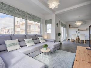 Część wypoczynkowa w obiekcie Sur Suites El Carmen