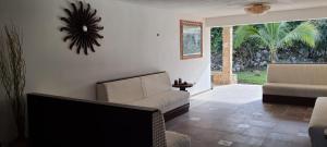 Istumisnurk majutusasutuses Hotel Puerta Chichen