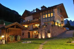 Το κτήριο όπου στεγάζεται  το ξενοδοχείο