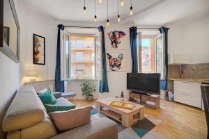 Μια τηλεόραση ή/και κέντρο ψυχαγωγίας στο le Clem - 100m des plages - Suquet - Verrière Côte d’Azur